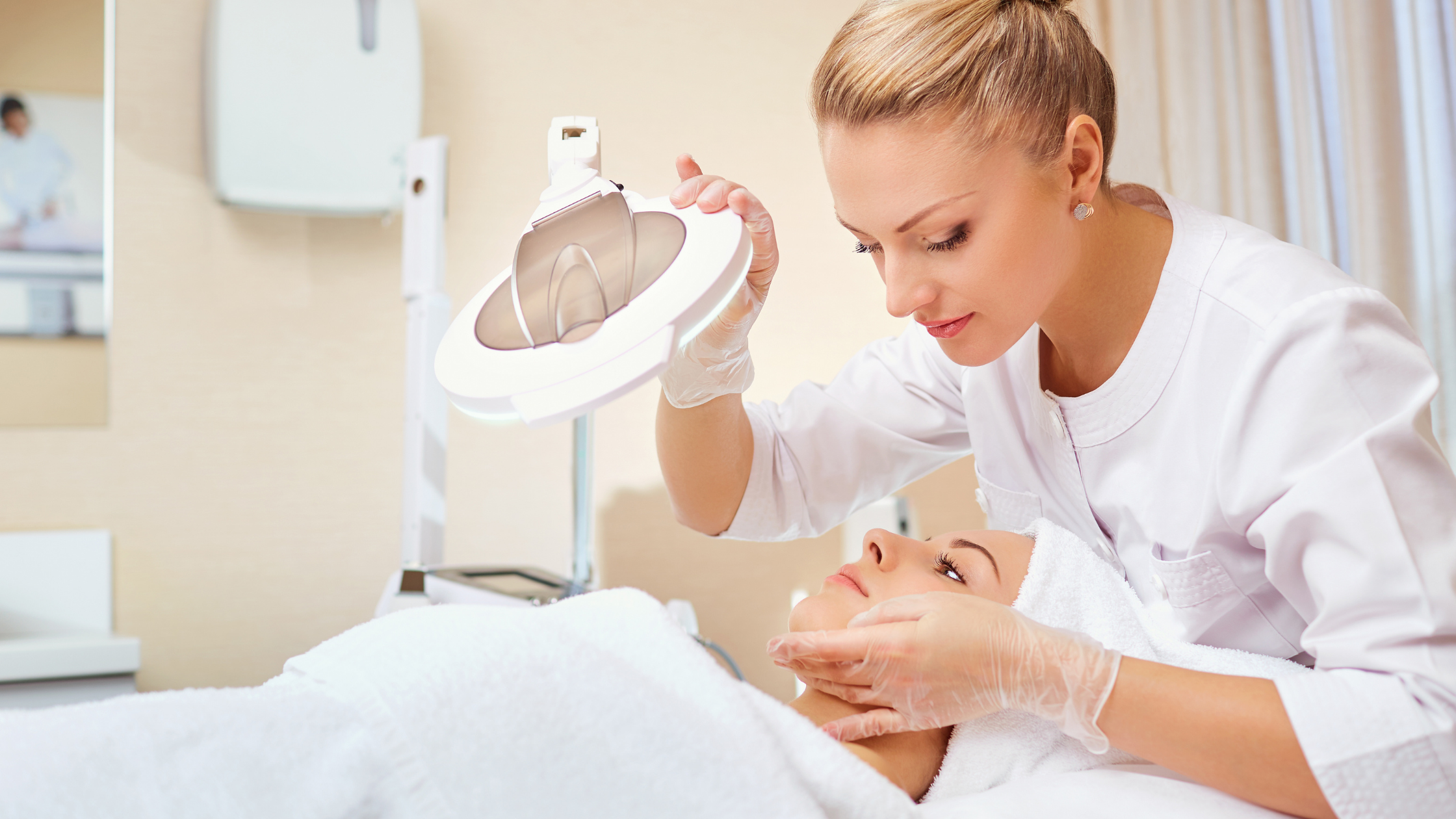 Read more about the article احدث تقنيات و اجهزة الليزر التجميلي في الرياض عيادة املدان